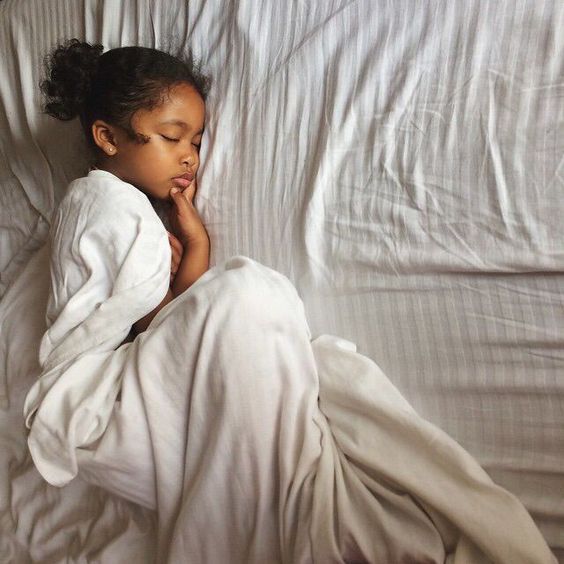kid going to bed early as part of the transition back to school