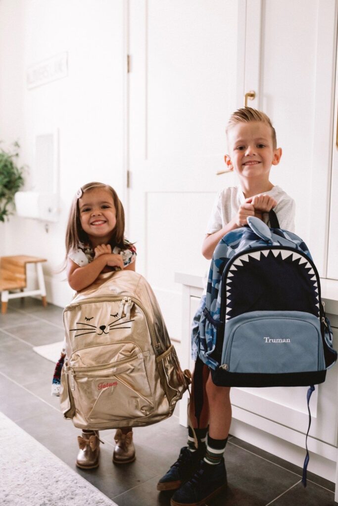 kids with their backpack