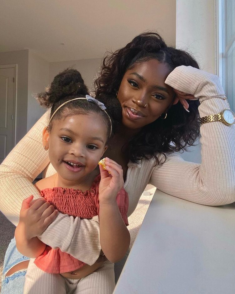 picture of a mother and child smiling