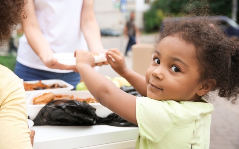 kid on charity scavenger hunt