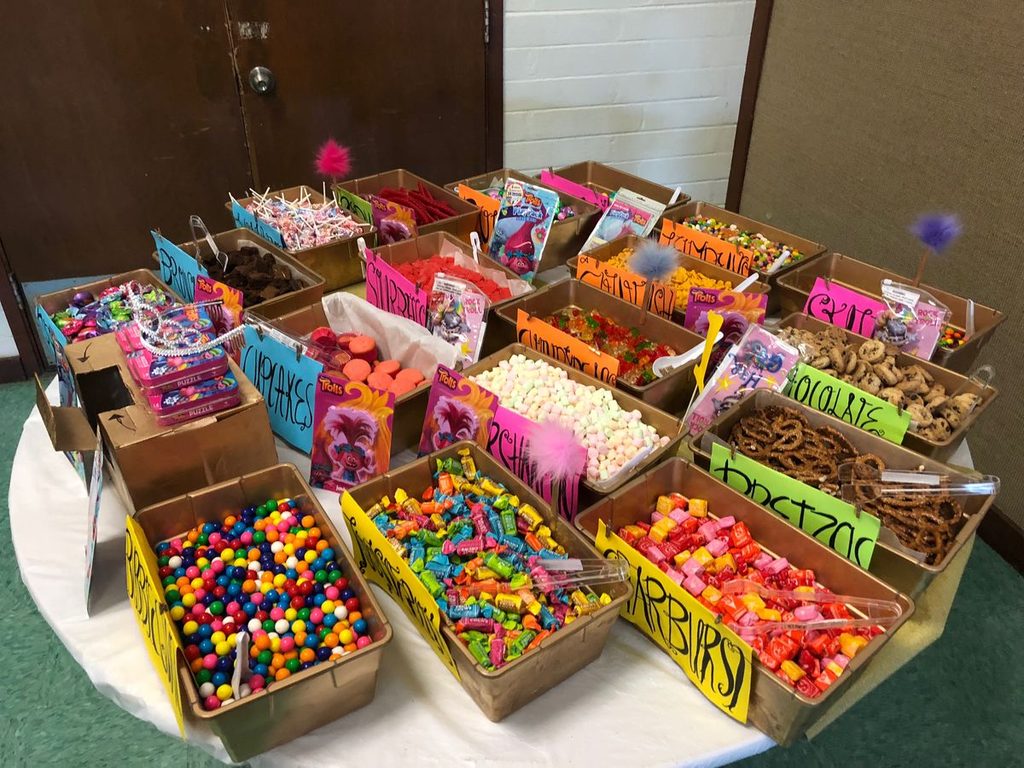 family candy trading table