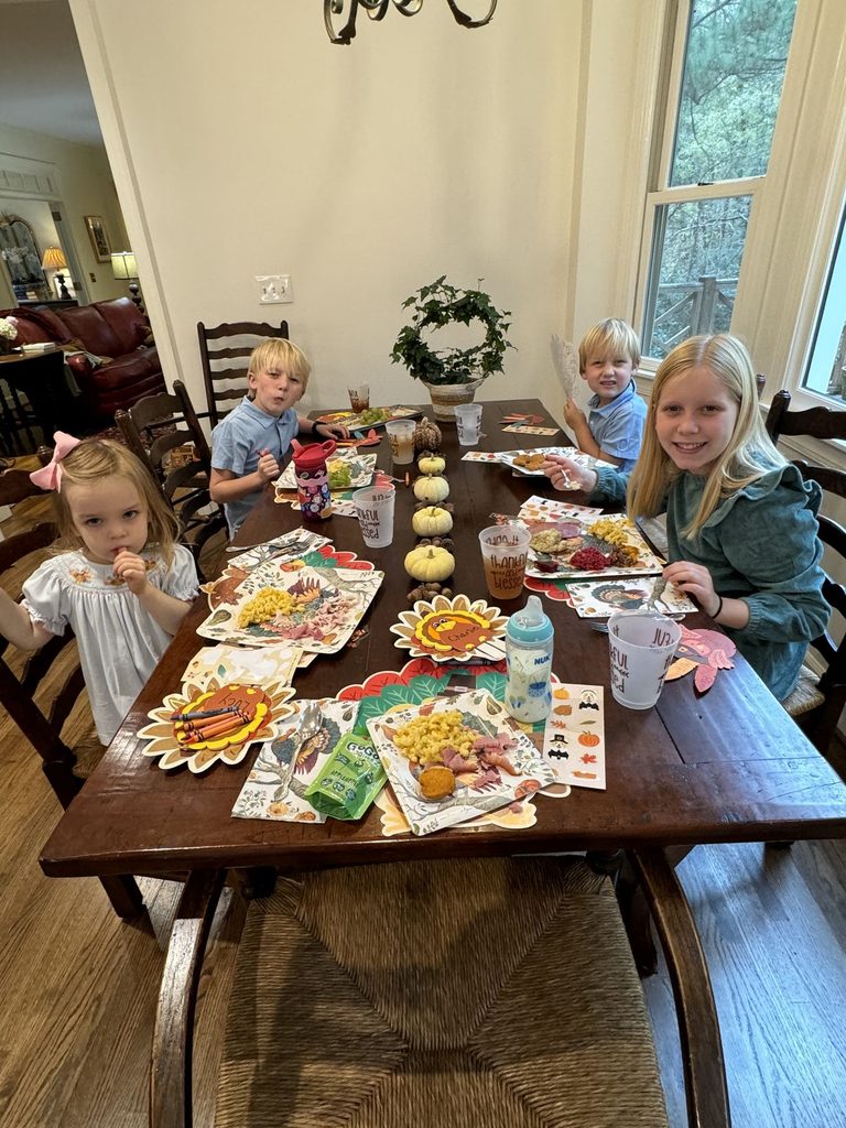 kids eating